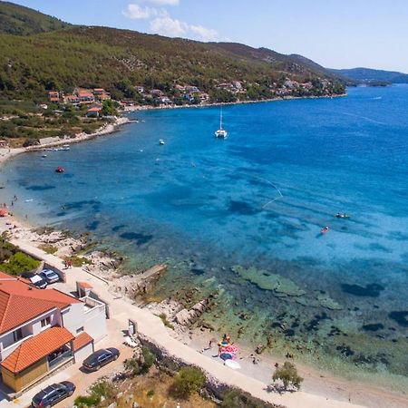 Zal Beach Apartments Prizba Eksteriør bilde