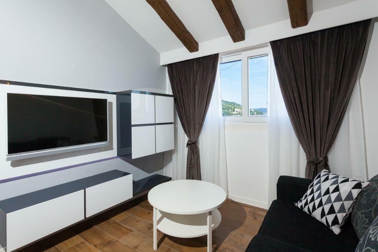 Zal Beach Apartments Prizba Eksteriør bilde